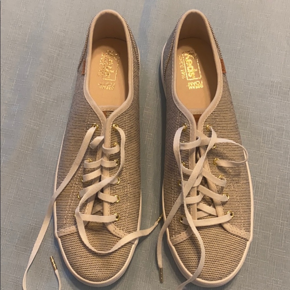 Keys Sneakers